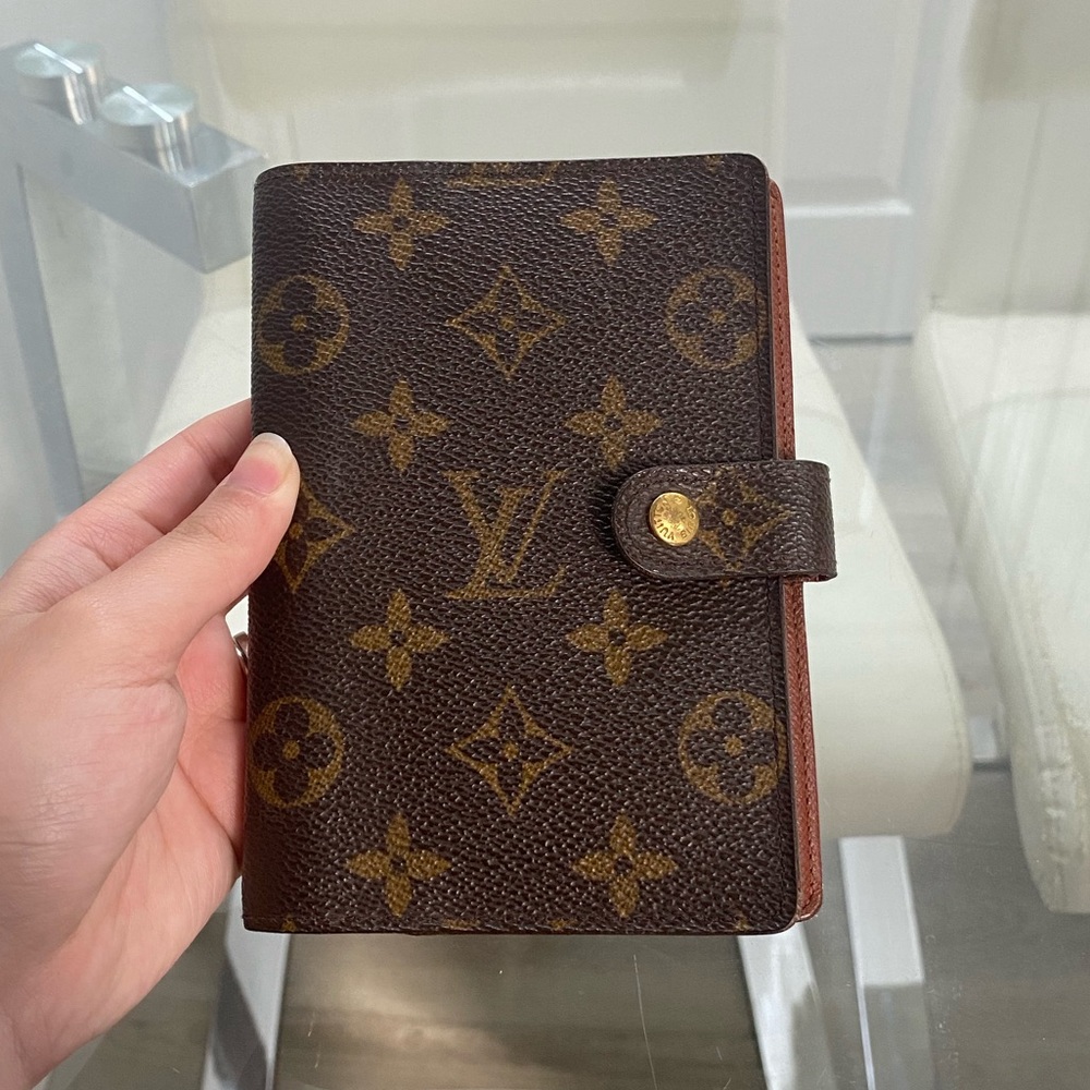 ❌SOLD❌ LV Agenda PM